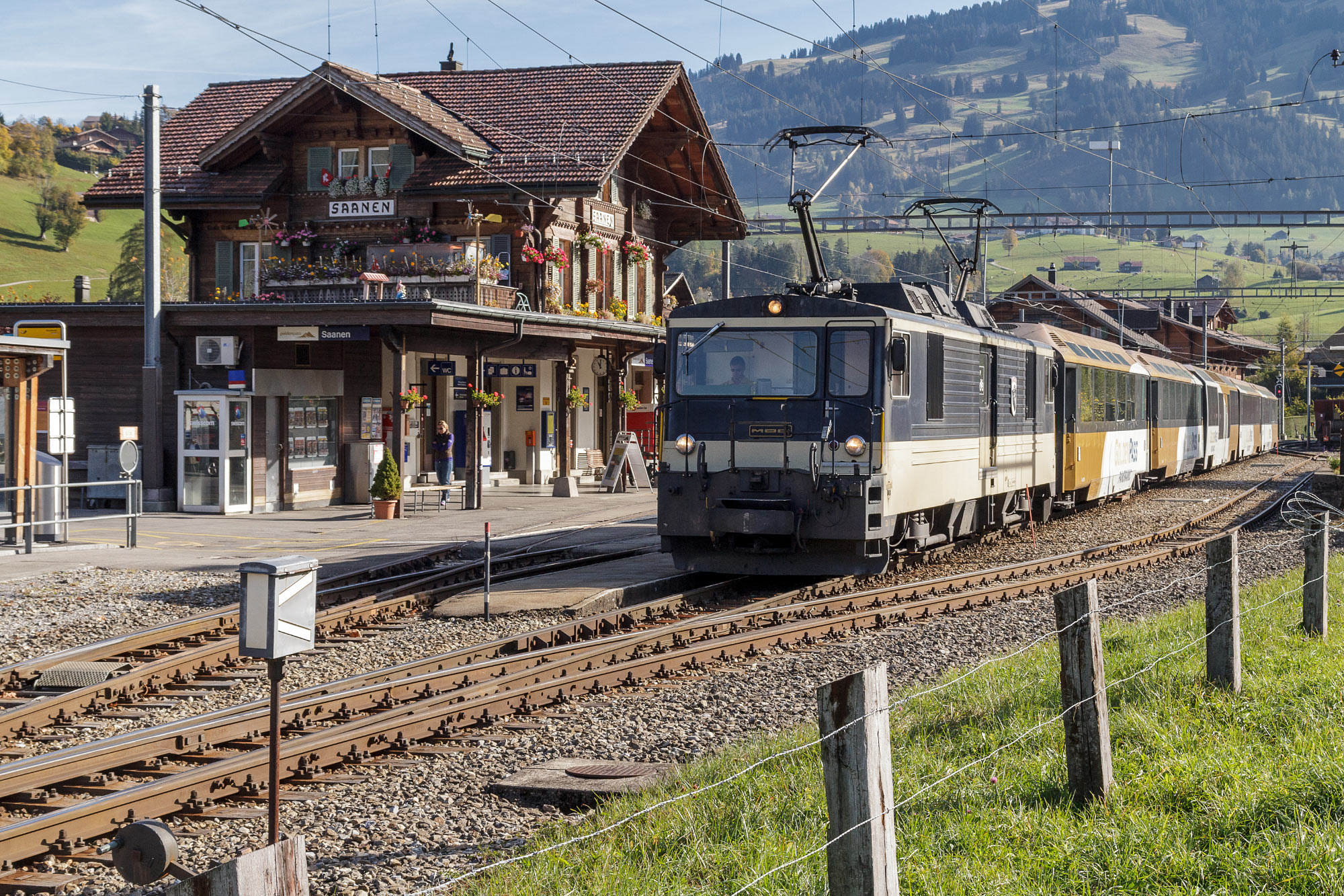 Saanen, Golden Pass Railway